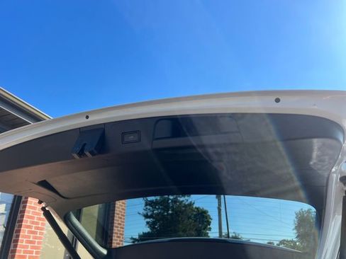 Used 2022 Volkswagen Atlas SE image 16