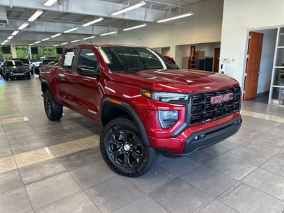 Used 2023 GMC Canyon Elevation w/ Convenience Package