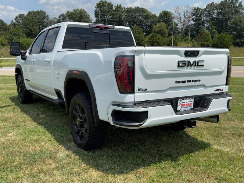 Used 2024 GMC Sierra 2500 AT4 w/ AT4 Premium Plus Package AWD/4WD image 6