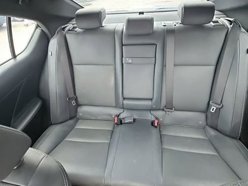 Used 2022 Lexus IS 300 w/ Premium Package RWD image 23
