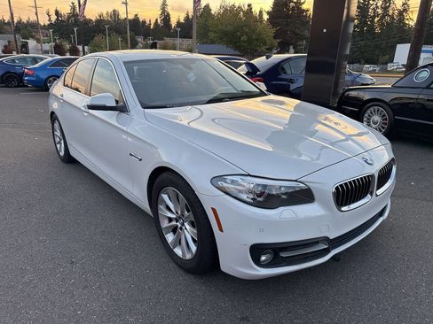 Used 2015 BMW 528i Sedan image 7