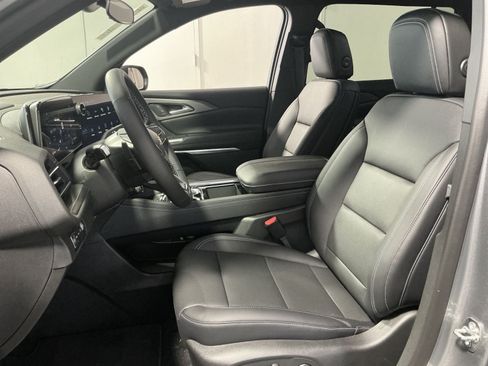 New 2026 Chevrolet Traverse LT AWD/4WD image 14