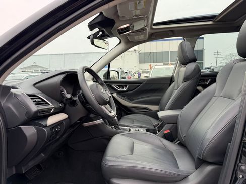 Used 2023 Subaru Forester Limited image 17