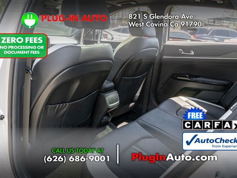 Used 2025 Kia K5 GT-Line w/ GT-Line Premium Package FWD image 10