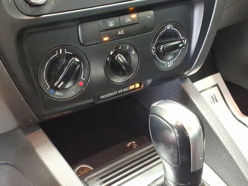 Used 2014 Volkswagen Jetta S FWD image 13