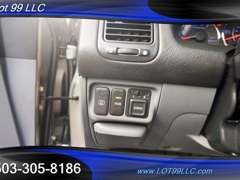 Used 2005 Honda Civic Hybrid Sedan image 27