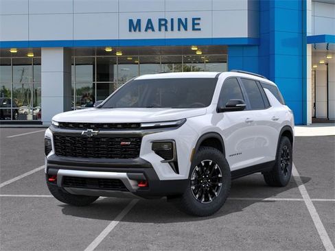 New 2026 Chevrolet Traverse Z71 w/ Driver Confidence Package image 6