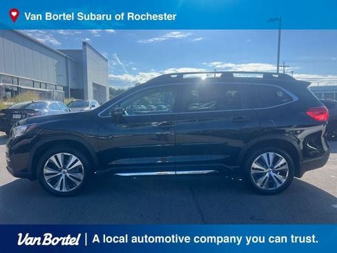 Used 2022 Subaru Ascent Limited AWD/4WD image 3