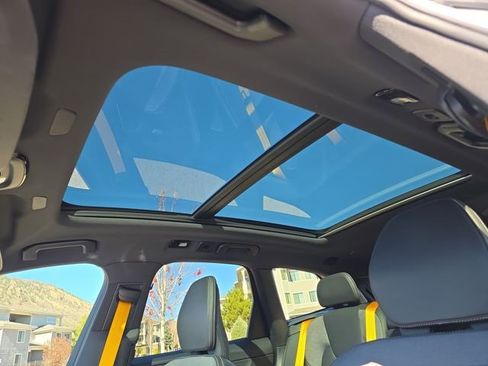 Used 2024 Volvo XC60 T8 Polestar w/ Protection Package Premier image 21