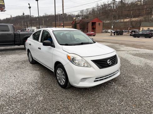 Used 2012 Nissan Versa S w/ Cruise Control Pkg image 6