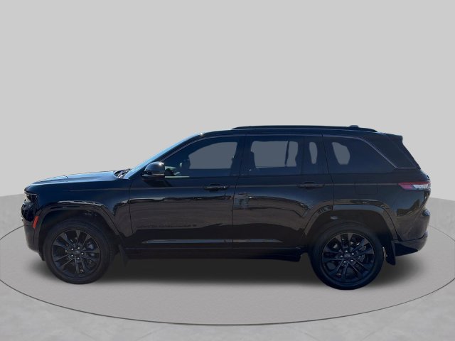 Used 2026 Jeep Grand Cherokee Limited AWD/4WD image 2
