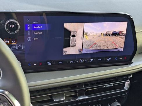 New 2026 Chevrolet Traverse LT w/ Midnight/Sport Edition image 20