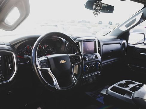 Used 2020 Chevrolet Silverado 1500 LT w/ All-Star Edition image 2