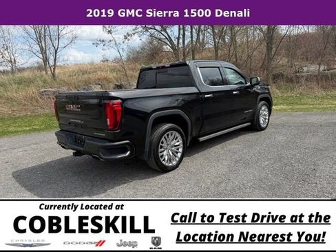 Used 2019 GMC Sierra 1500 Denali w/ Denali Ultimate Package AWD/4WD image 4