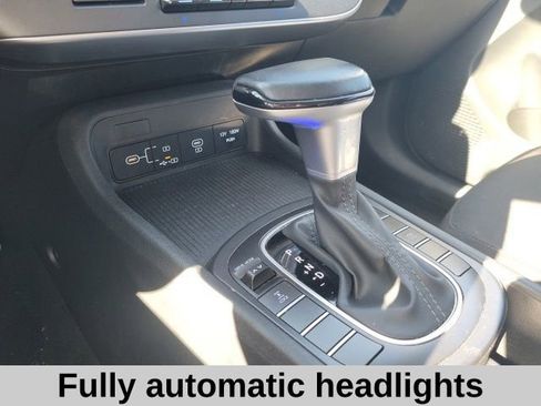 Used 2024 Hyundai Kona SEL AWD/4WD image 7