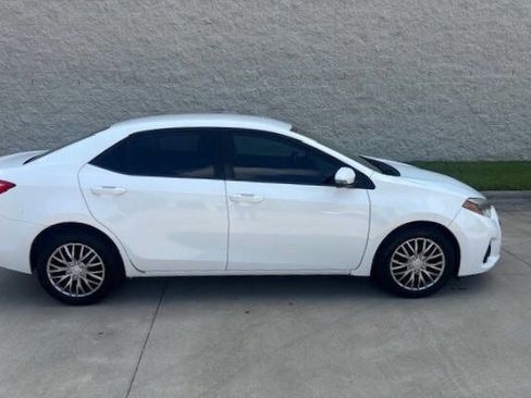 Used 2014 Toyota Corolla S image 17