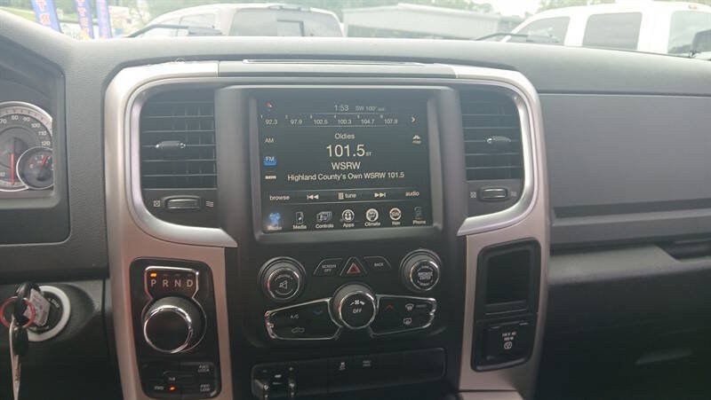 Used 2016 RAM 1500 Outdoorsman AWD/4WD image 12
