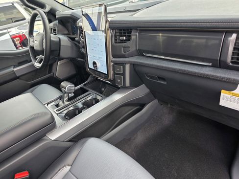 New 2025 Ford F150 Lightning Lariat image 14