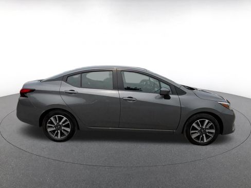 Used 2025 Nissan Versa SV FWD image 16