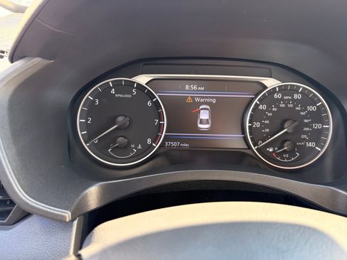 Certified 2025 Nissan Altima 2.5 SV FWD image 29