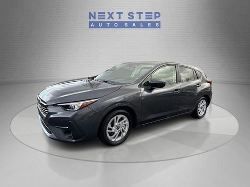 Used 2024 Subaru Impreza 2.0i image 3