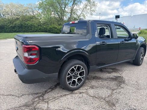 Used 2025 Ford Maverick Lariat w/ 4K Tow Package AWD/4WD image 2