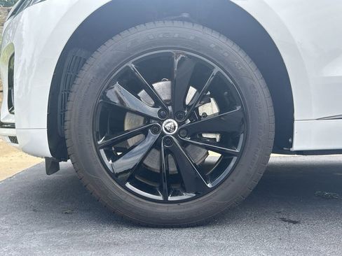 Used 2025 Jaguar F-PACE R-Dynamic S AWD/4WD image 10