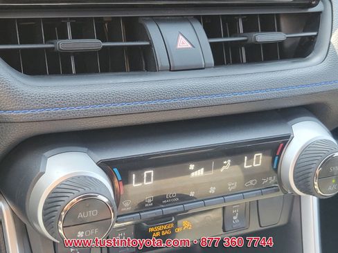 Certified 2022 Toyota RAV4 SE w/ Convenience Package AWD/4WD image 23