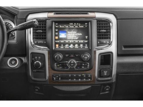 Used 2018 RAM 2500 Laramie w/ Sport Appearance Group AWD/4WD image 13