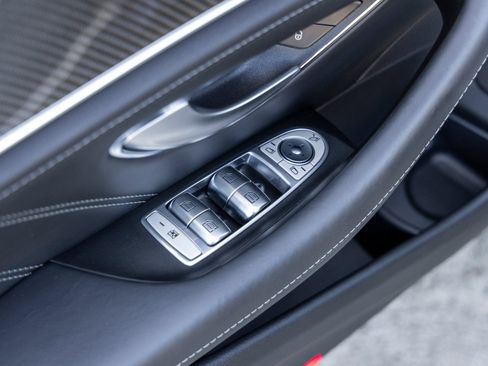 Used 2019 Mercedes-Benz E 63 AMG S image 29
