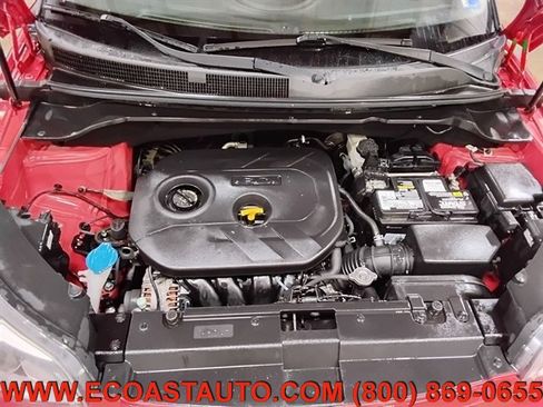 Used 2015 Kia Soul + FWD image 9