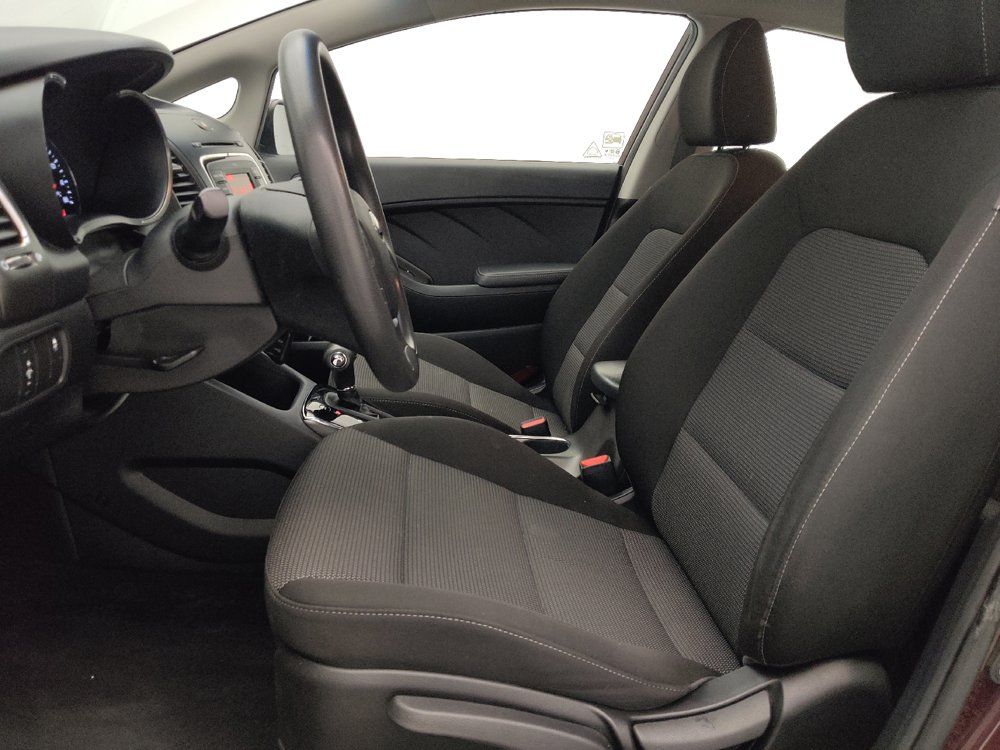 Used 2017 Kia Forte LX FWD image 17