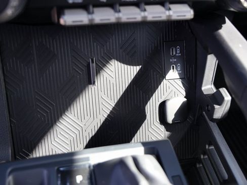 New 2025 Toyota Tacoma SR5 image 20