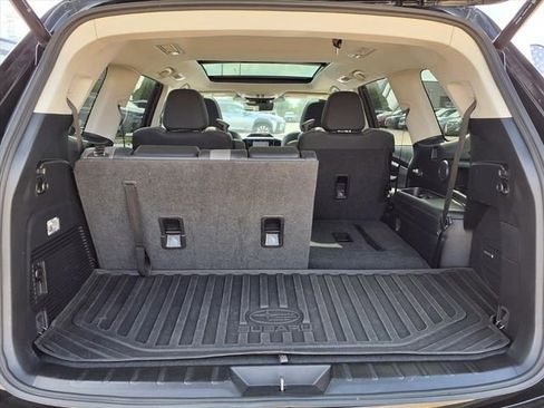 Certified 2023 Subaru Ascent Onyx Edition Limited AWD/4WD image 9