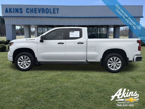 Certified 2023 Chevrolet Silverado 1500 Custom w/ LPO, Dark Essentials Package AWD/4WD image 10