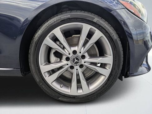 Used 2019 Mercedes-Benz C 300 Sedan image 10