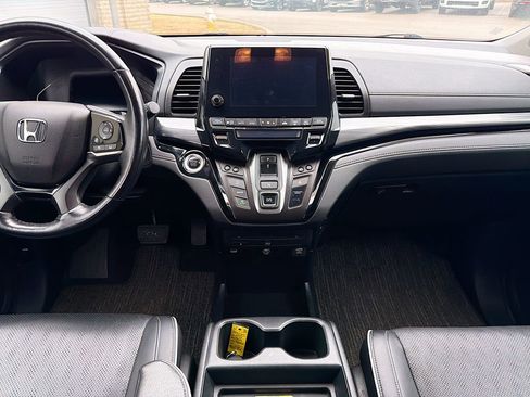 Used 2023 Honda Odyssey Elite image 21