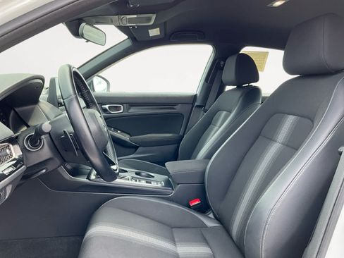 Used 2022 Honda Civic Sport image 9