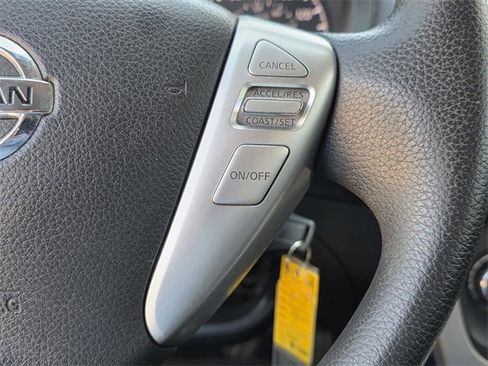 Used 2015 Nissan Sentra S image 21