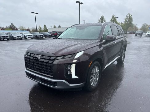 Used 2024 Hyundai Palisade SEL AWD/4WD image 3