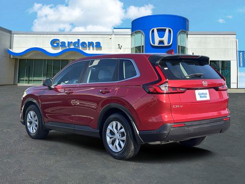 Used 2024 Honda CR-V LX image 4