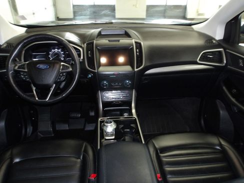 Used 2020 Ford Edge SEL w/ Convenience Package AWD/4WD image 12
