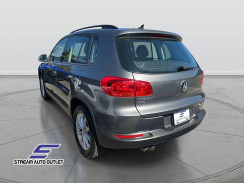 Used 2018 Volkswagen Tiguan Limited w/ Premium Package image 7