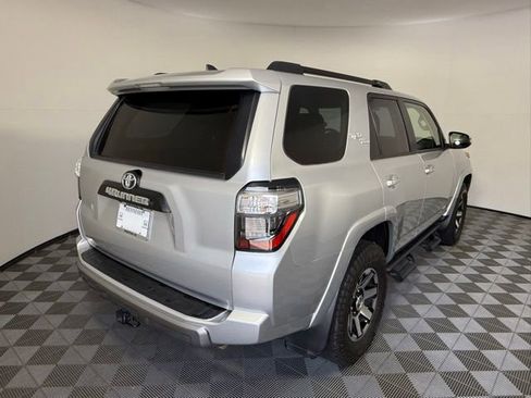 Used 2019 Toyota 4Runner TRD Off-Road Premium AWD/4WD image 5