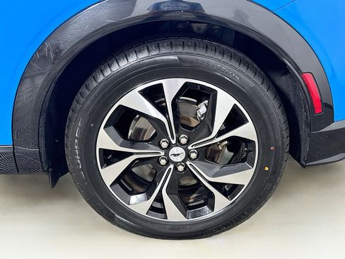 Used 2023 Ford Mustang Mach-E Premium image 31