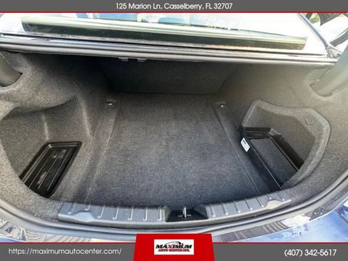 Used 2016 BMW 320i Sedan RWD image 18