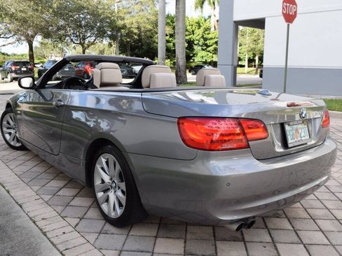 Used 2013 BMW 328i Convertible RWD image 2