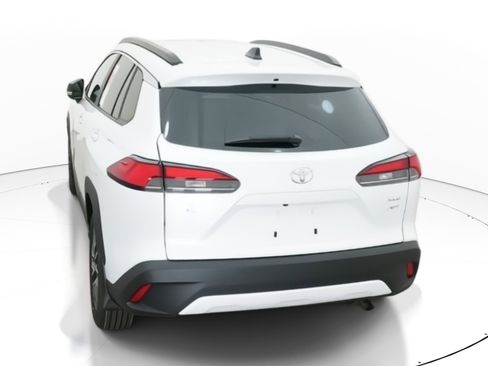 New 2026 Toyota Corolla Cross XLE image 6