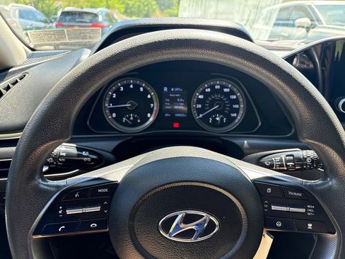 Used 2021 Hyundai Sonata SE w/ Cargo Package FWD image 19