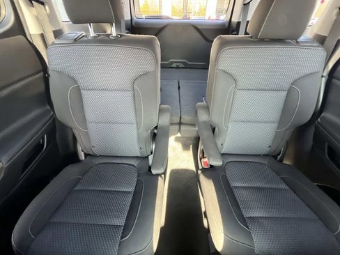 Used 2020 GMC Acadia SLE w/ Driver Convenience Package image 30